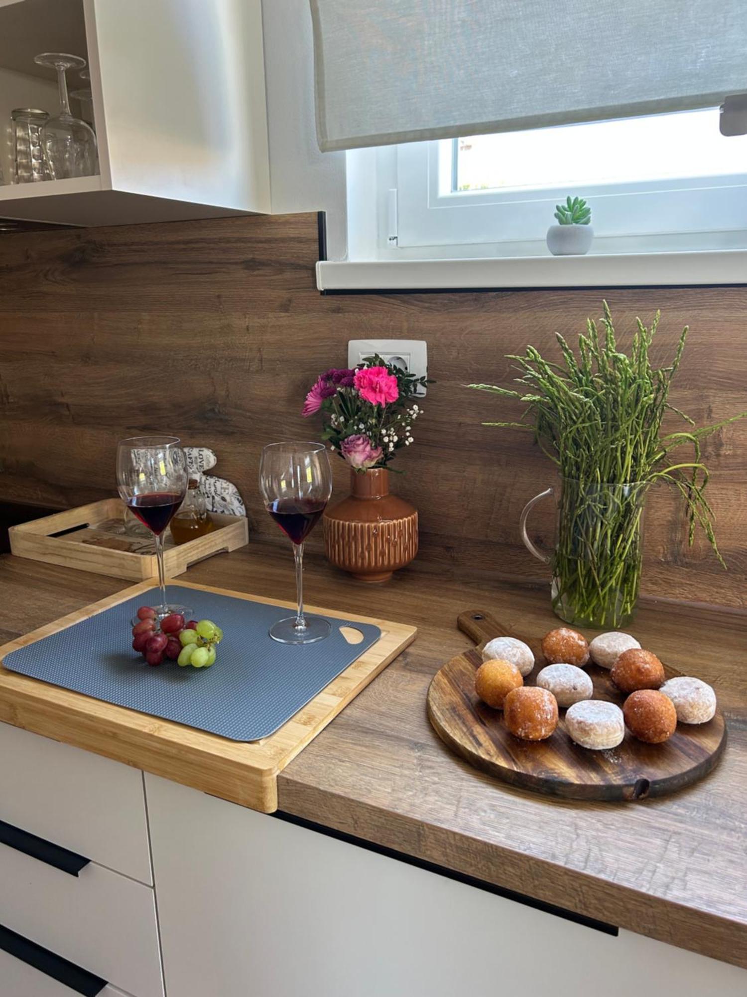 Apartments Come&Stay Пунат Екстериор снимка